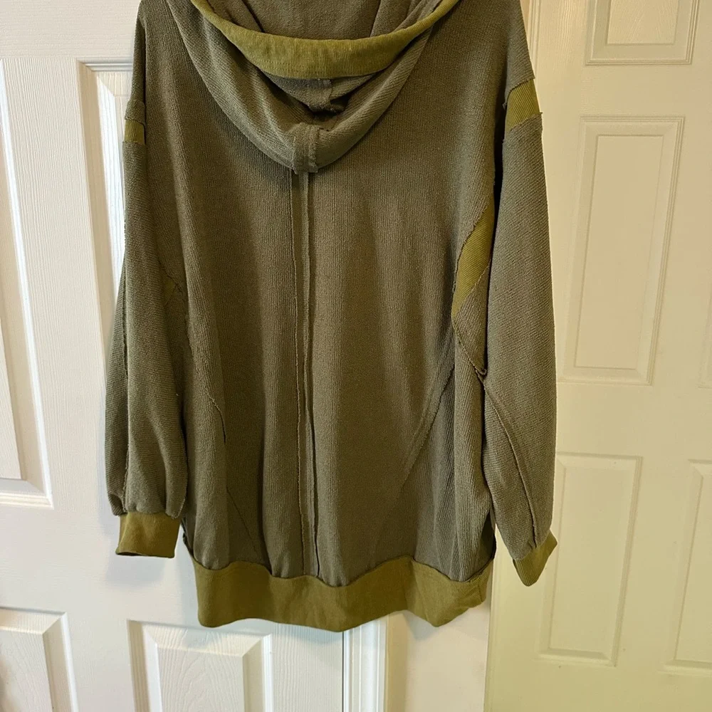 POL zippered jacket! One of a kind!! - Picture 3 of 4